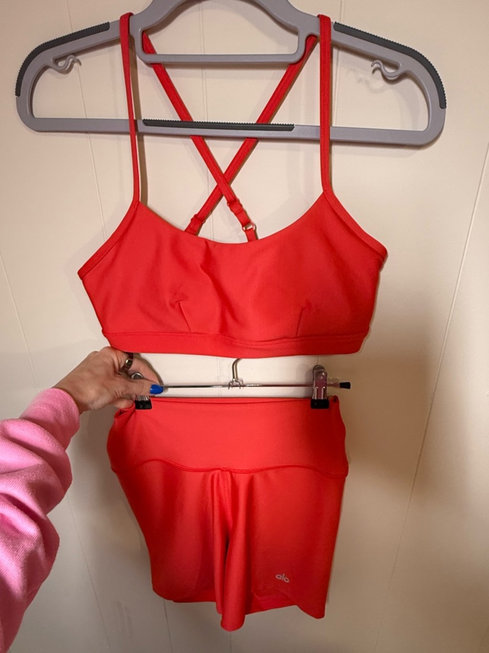 Alo Yoga Airlift Set Red Sports Bra & Biker Shorts Size M
